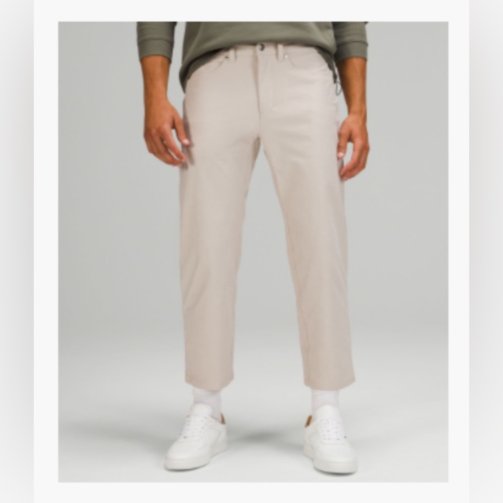 Lululemon ABC Relaxed-Fit 5 Pocket Crop Pants - Utilitech Dove Grey - 40” GUC